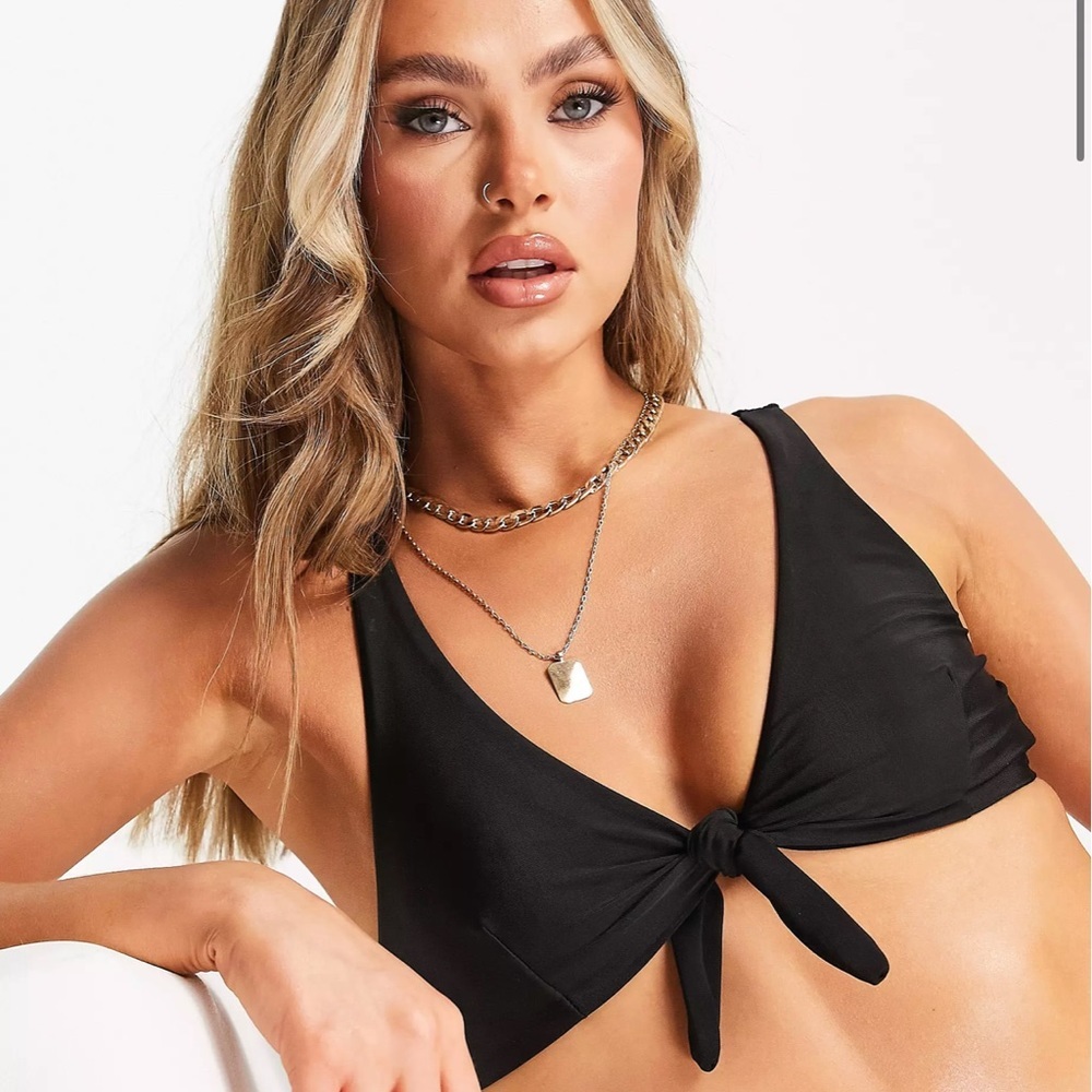 LASOS NA-KD tie front bikini top in black - BLACK Size Small NWT